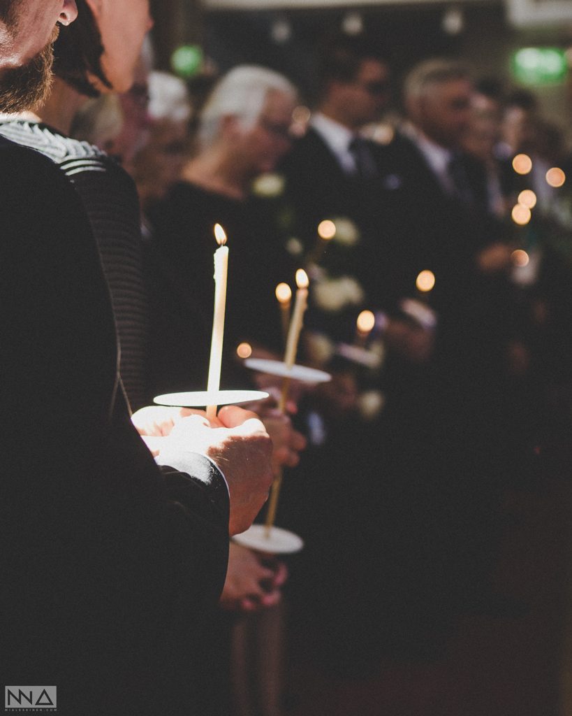 tapahtumakuvaus tapahtumakuvaaja hääkuvaaja hautajaiskuvajaa juhlakuvaaja hääkuvaus valmistujaiskuvat rippikuvat